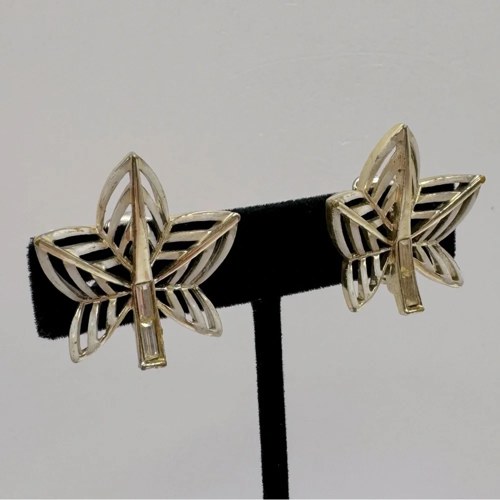 CORO Vintage Gold-Tone Crystal & Enamel Leaf Clip-On Earrings